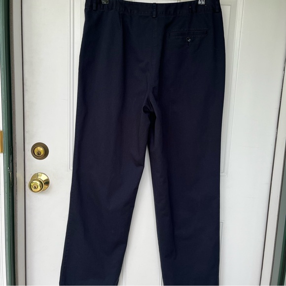 •L.L. Bean• Navy Blue Classic Fit Twill Pants - Size 14 - Picture 5 of 10
